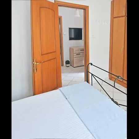 Chrysi 度假居 Kallirákhi