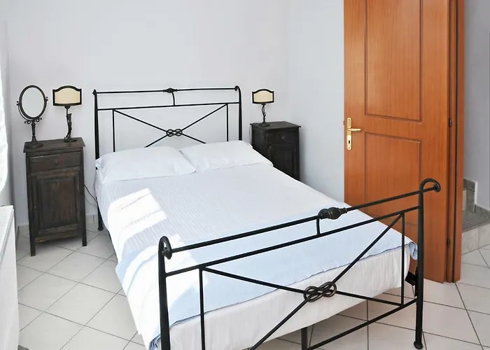 Chrysi Holiday home Kallirakhi